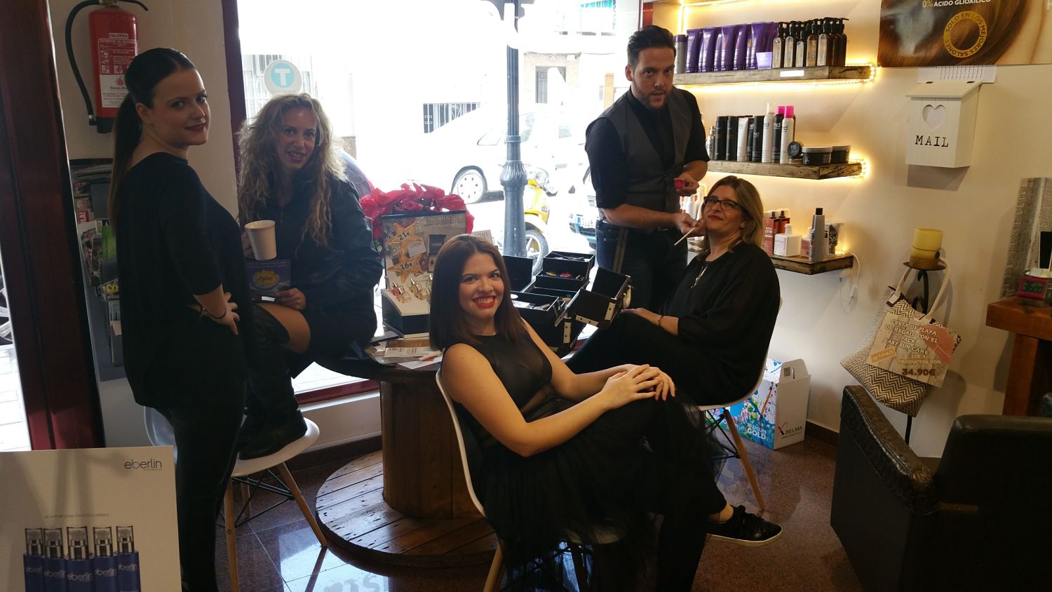 peluqueria-mas-en-fuengirola-las-lagunas