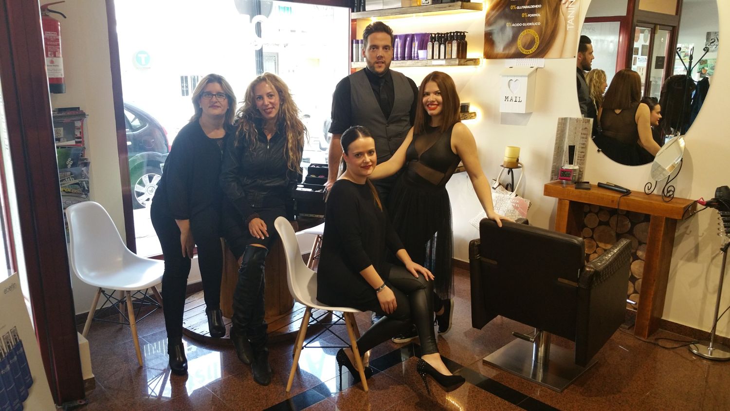peluqueria-mas-en-fuengirola-las-lagunas
